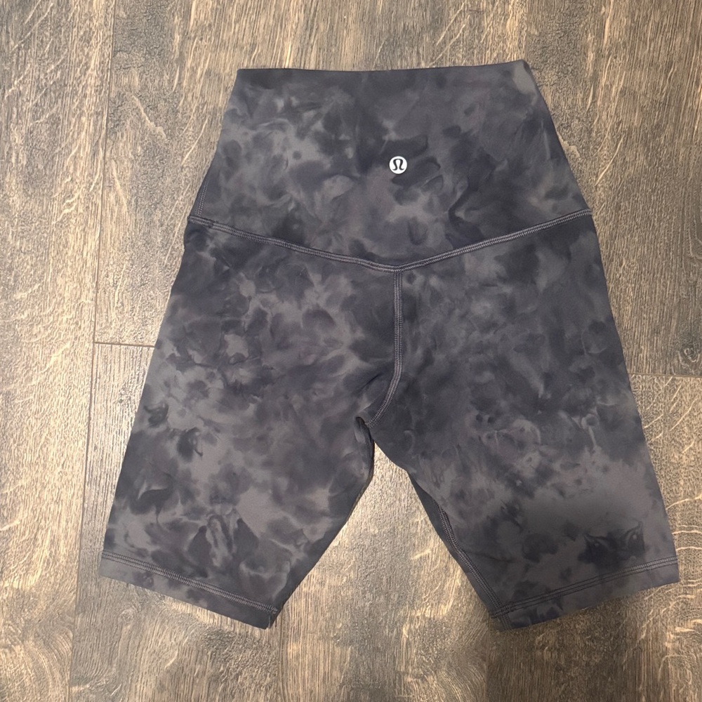 LULULEMON ALIGN BIKE SHORTS